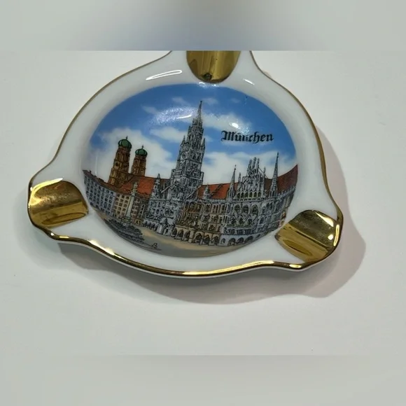 VTG Porcelain Ashtray Munchen Bavaria Germany Theo Kuhn Butgwinbheim Gold Rim - Picture 2 of 12